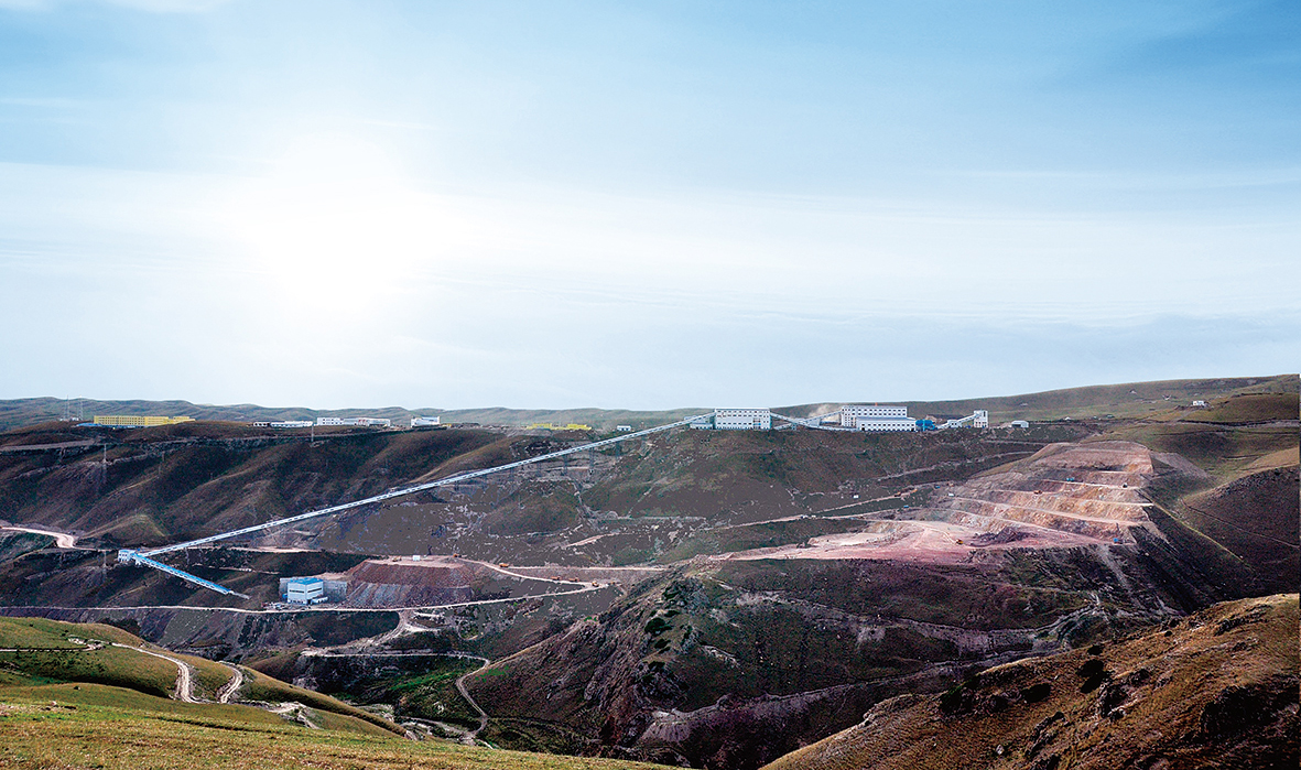 矿区远观_副本.jpg